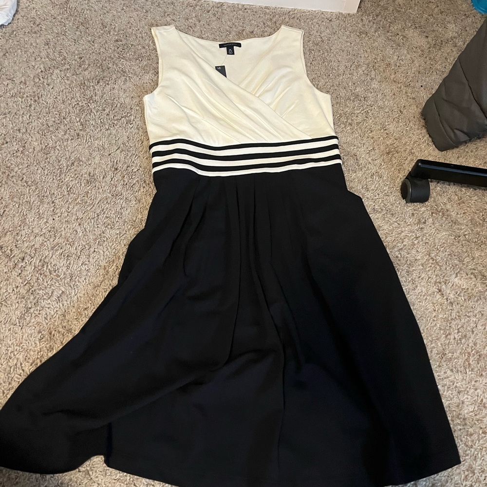 Brand new dress from Lands End. Perfect condition